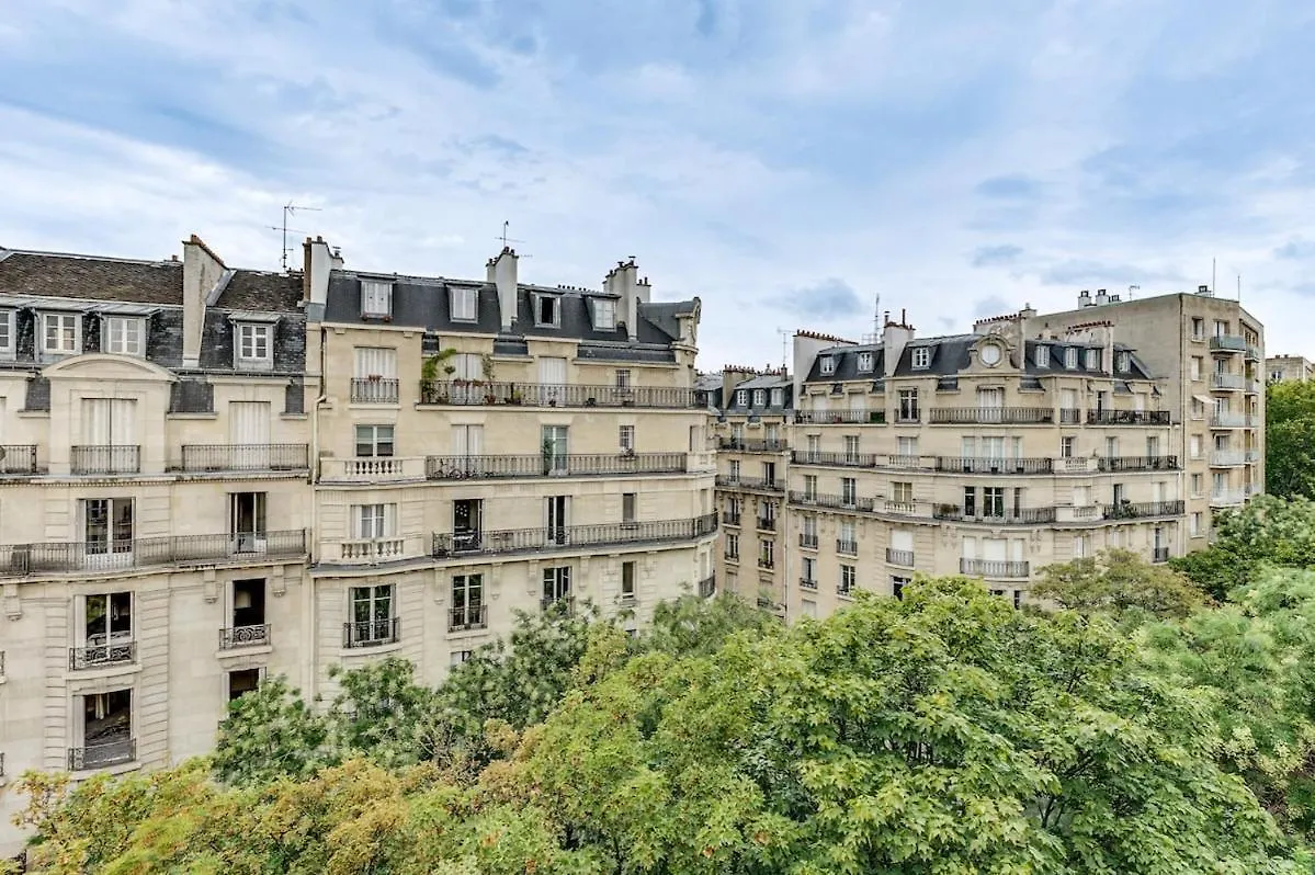 Apartment Intemporel Paris France